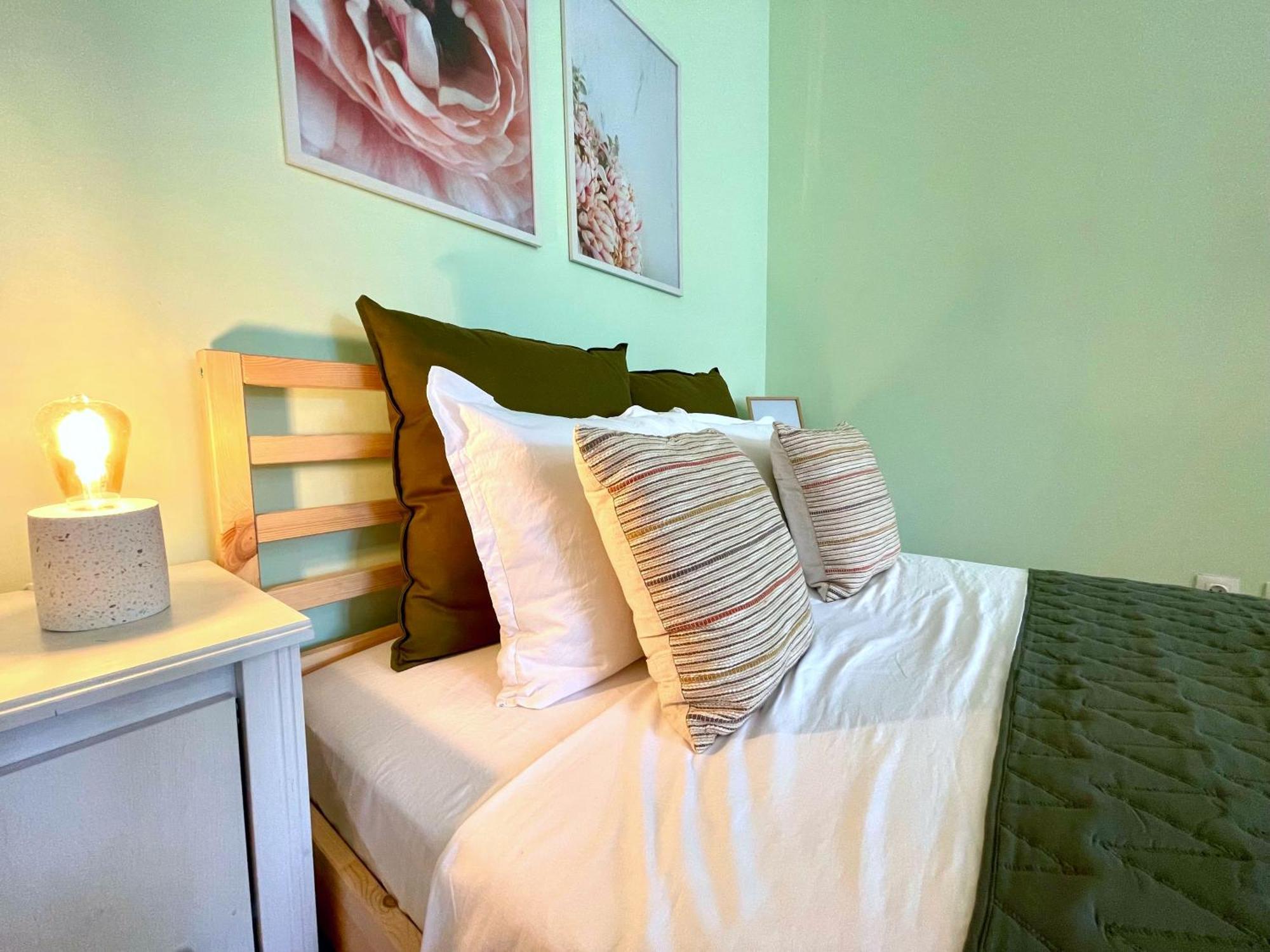 Bohemian Bright & Calm 2Br - Top Center - Private Balcony Szófia Kültér fotó