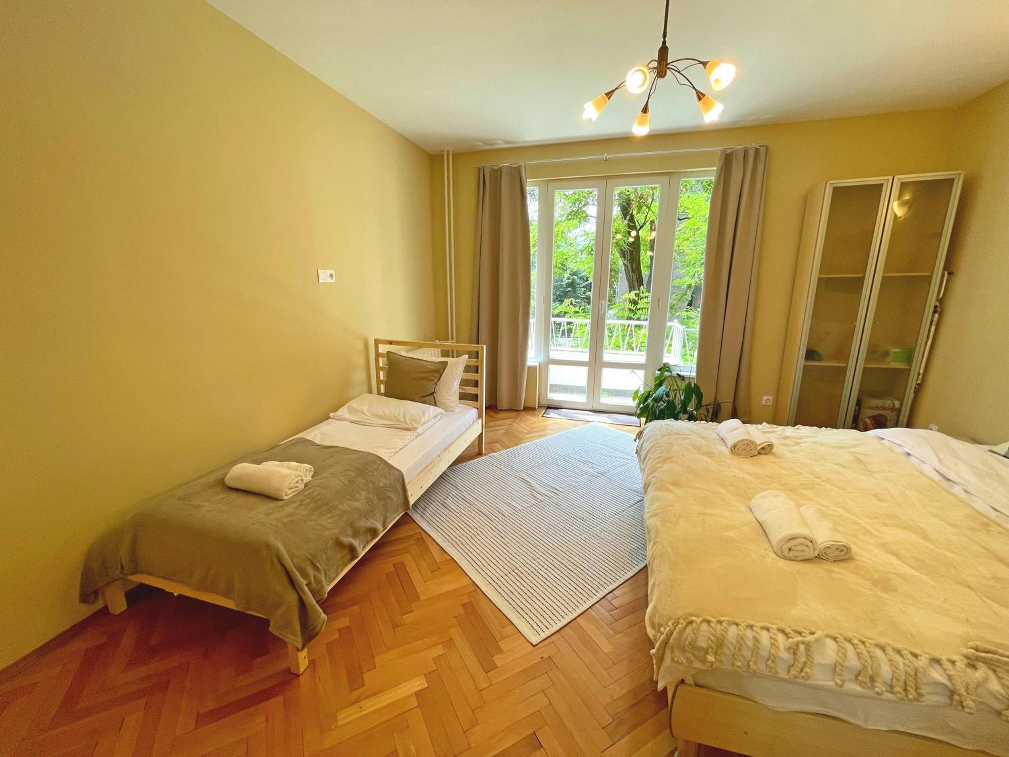 Bohemian Bright & Calm 2Br - Top Center - Private Balcony Szófia Kültér fotó