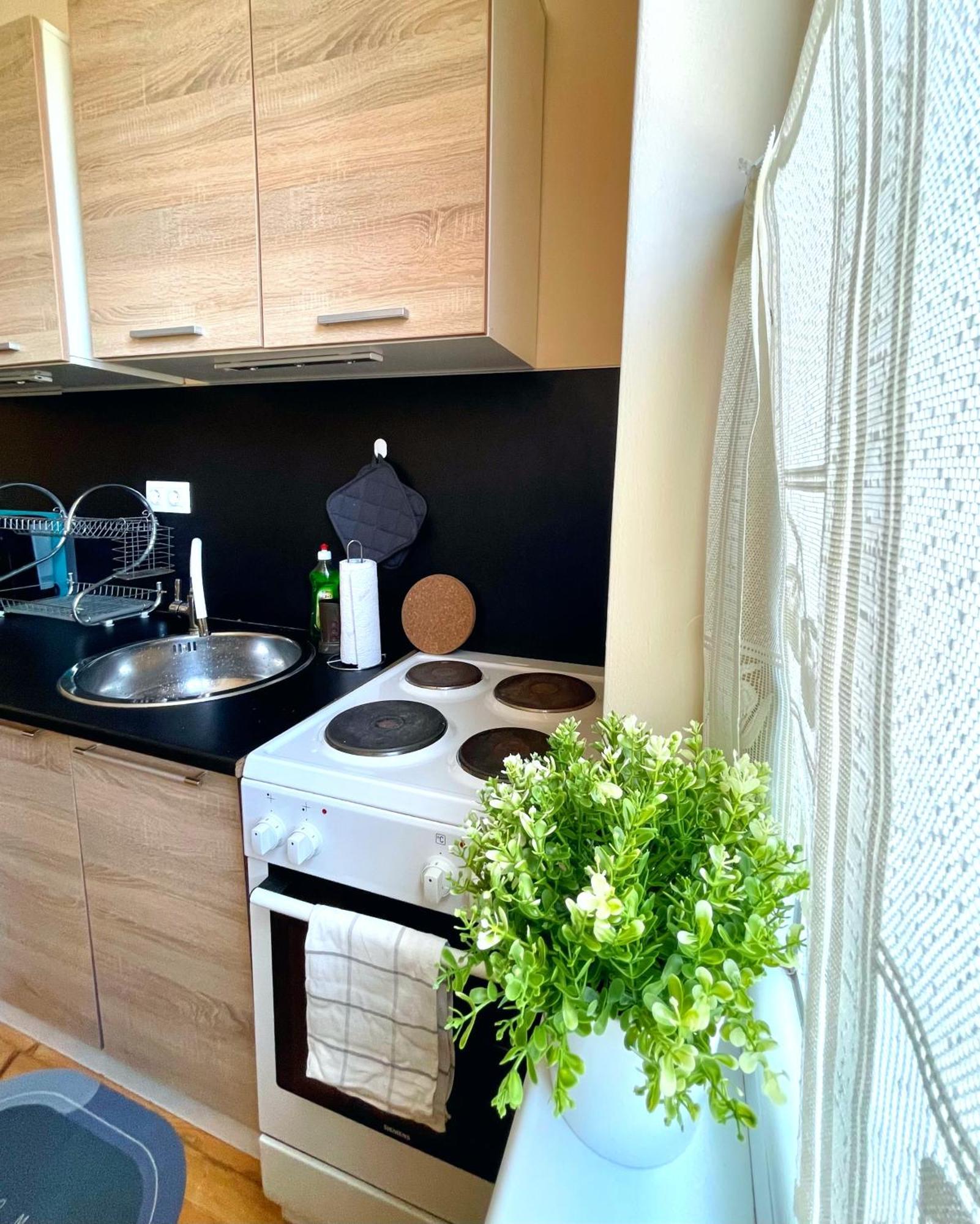 Bohemian Bright & Calm 2Br - Top Center - Private Balcony Szófia Kültér fotó