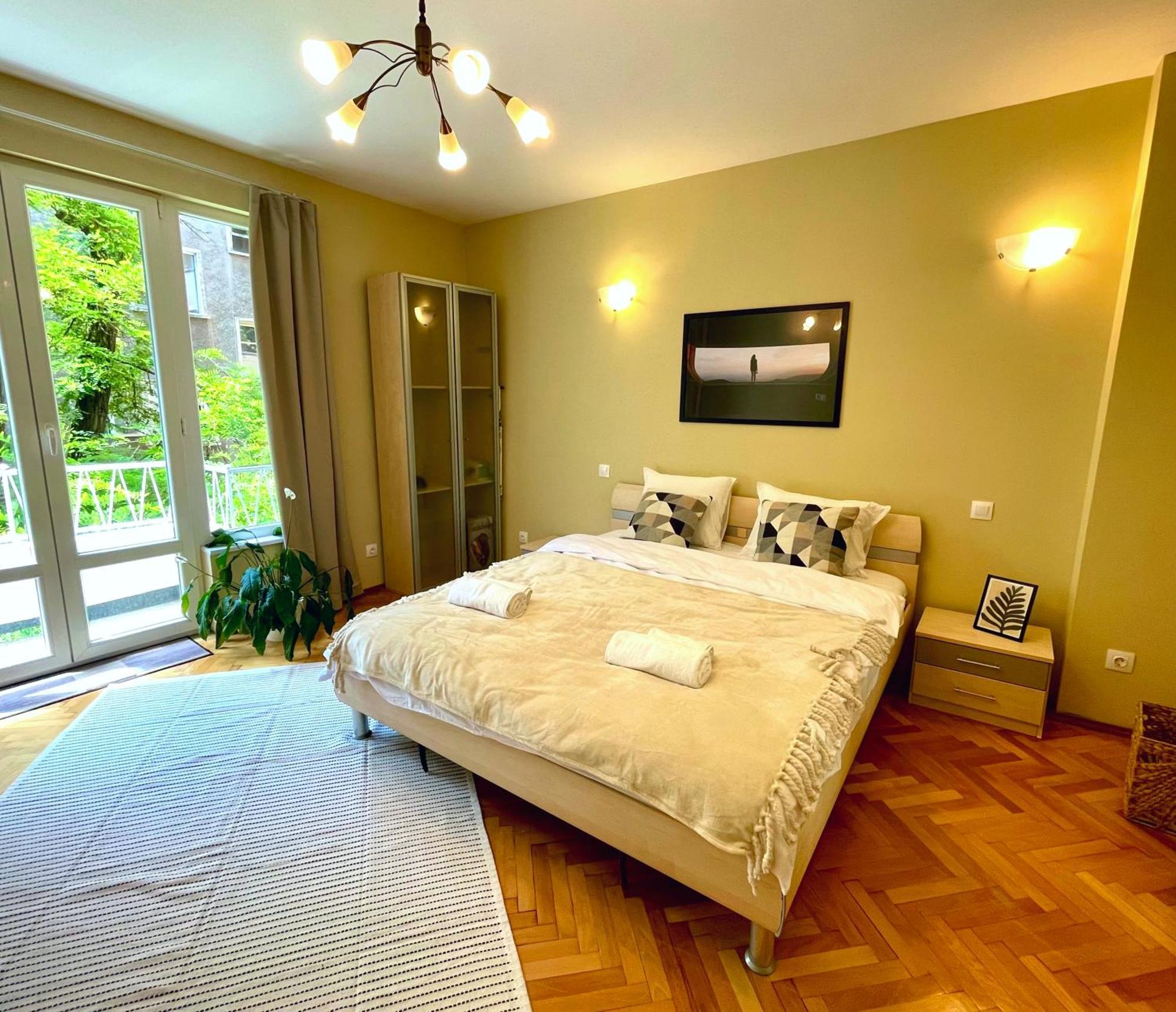 Bohemian Bright & Calm 2Br - Top Center - Private Balcony Szófia Kültér fotó